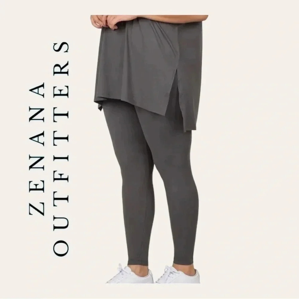 1199. ZENANA OUTFITTERS SEAMLESS LEGGINGS DARK‎ GRAY IN COLOR SIZE SMALL/MEDIUM